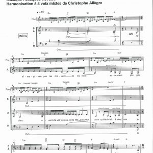 UNE FILLE AUX YEUX CLAIRS